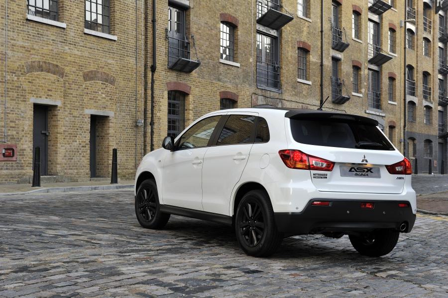  Mitsubishi ASX Black 2011 года  (UK) (фото 58 из 109)